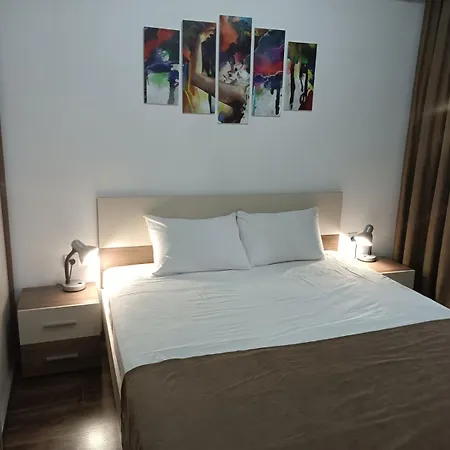 Апартаменты Azaria Хисаря