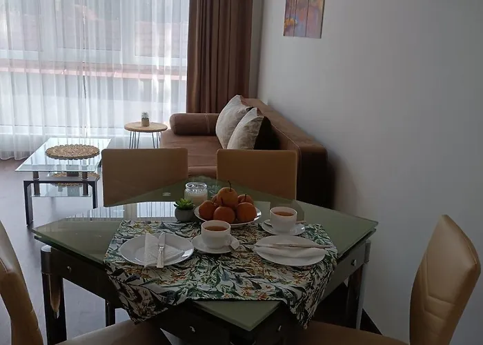 Azaria Apartament
